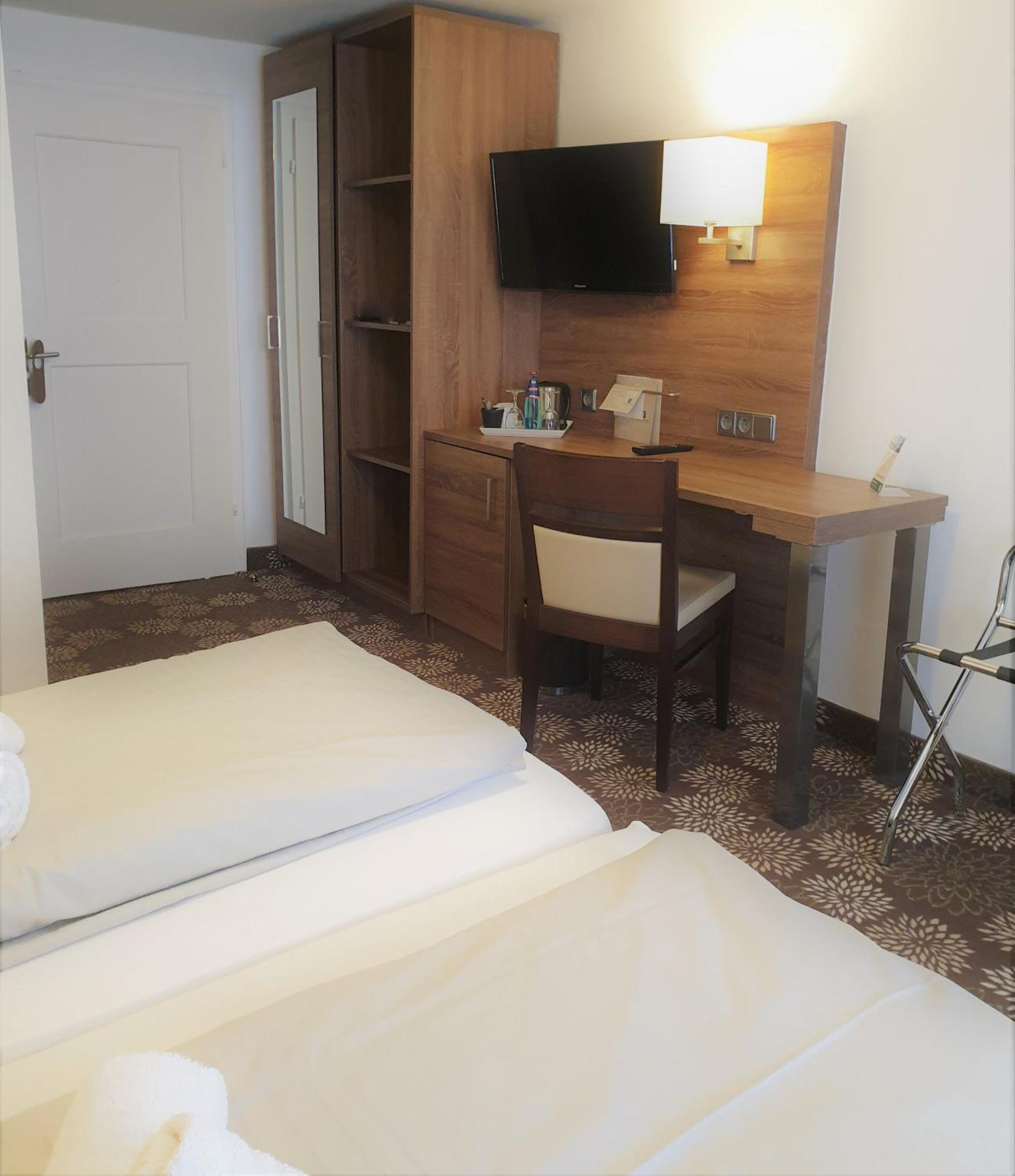 Brutsches Rebstock Hotell Laufenburg Rum bild