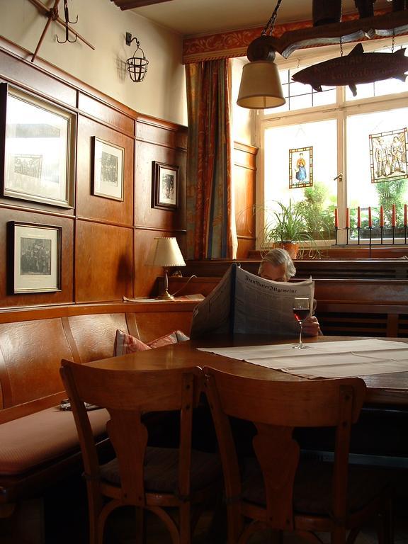 Brutsches Rebstock Hotell Laufenburg Exteriör bild